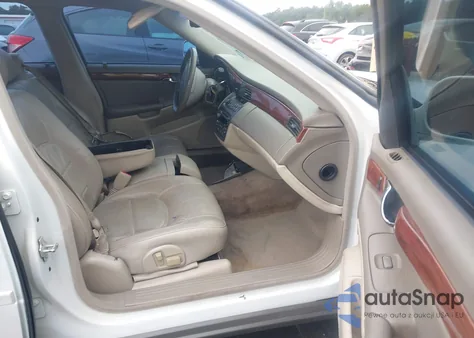 2005 Cadillac Deville Livery из США, поврежденный, VIN 1G6KD54Y25U104406